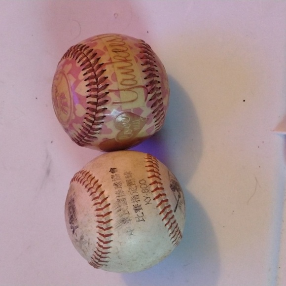 Pair of Baseballs - Picture 1 of 2
